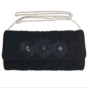 VERA BRADLEY CLUTCH
